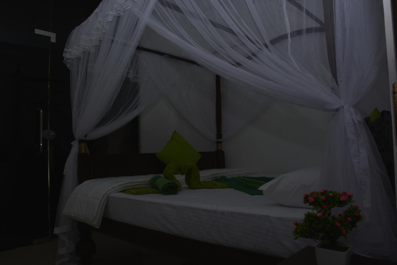 Star Nodes Villa Galle Luaran gambar